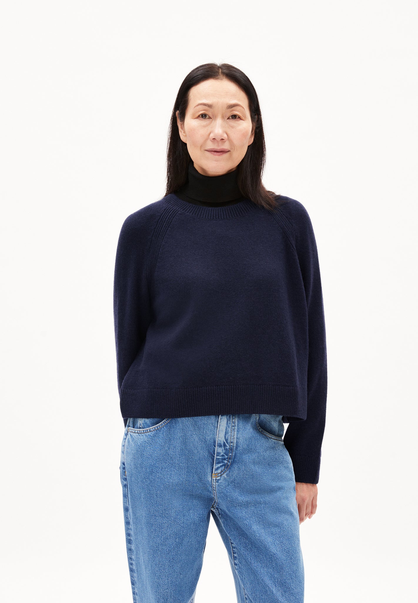 Diliriaa Reglana - knitted sweater made of organic wool mix