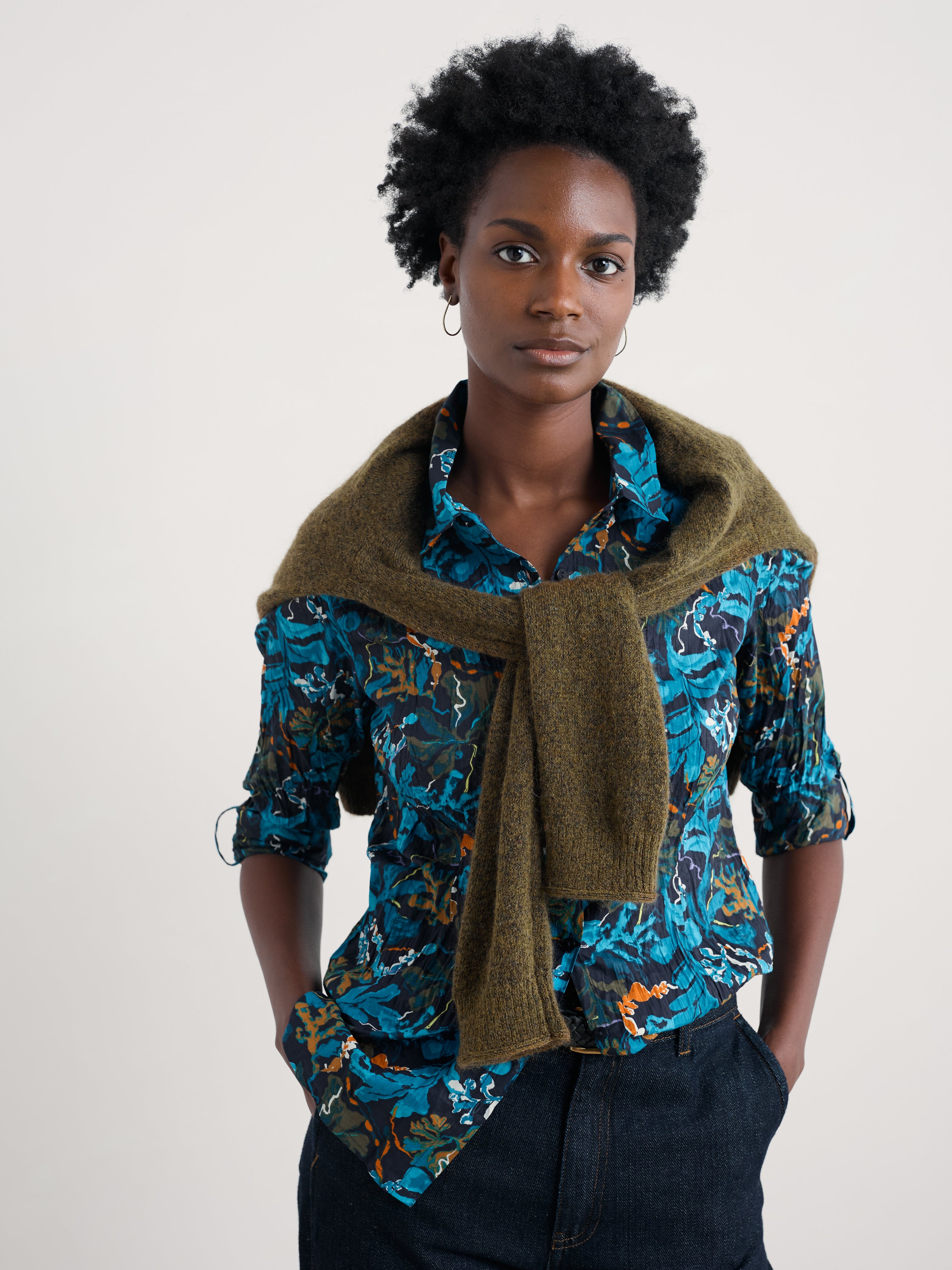 Larissa - Bluse - Floating Fronds Maritime